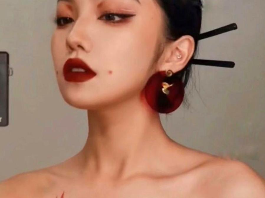 Festive Makeup for Chinese New Year