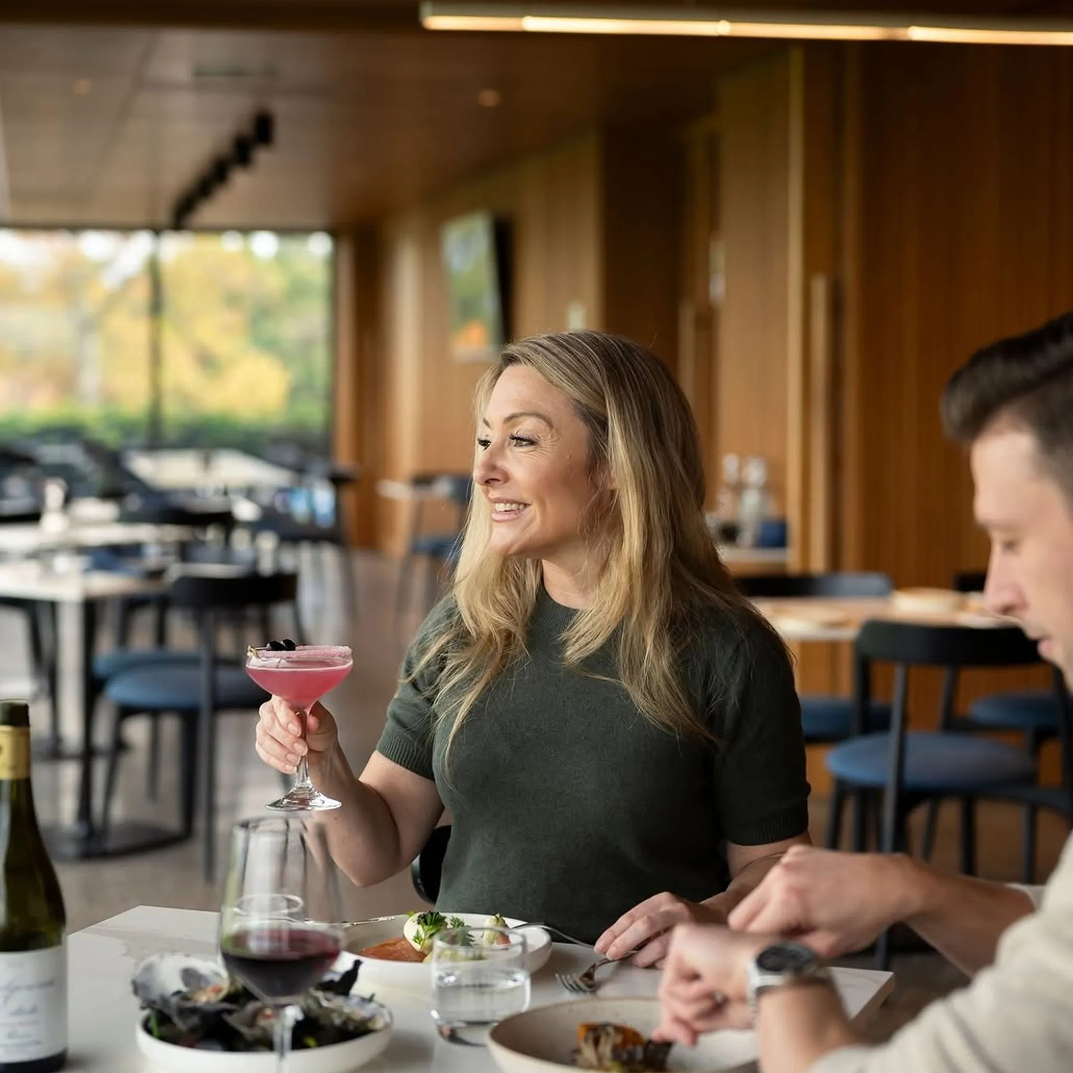 winery restaurant dining and wine